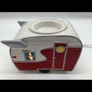 Scentsy warmer: **Retired** Road Less Traveled Shasta